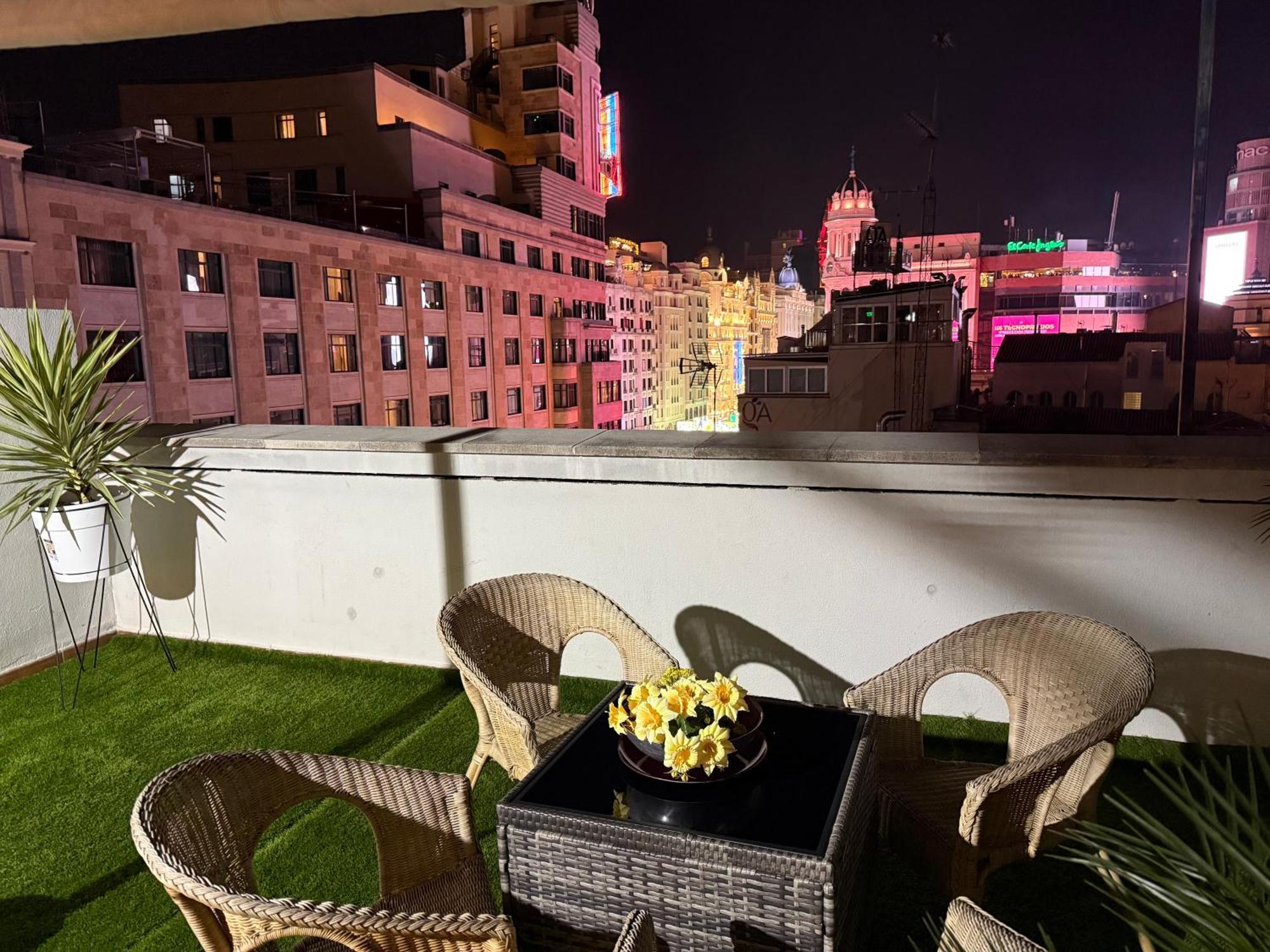 Apartament Penthouse Madrid View Zewnętrze zdjęcie